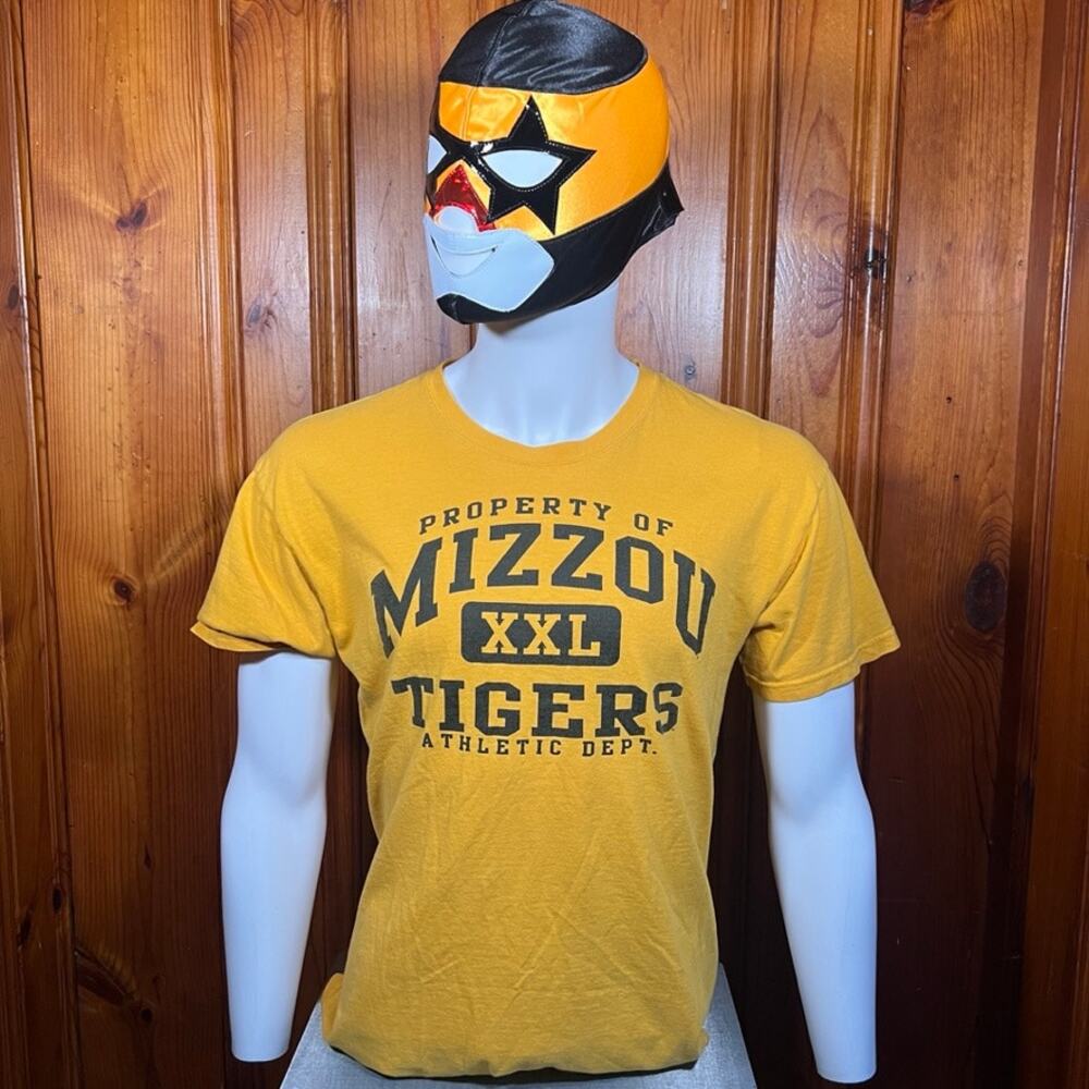 Hanes L College Graphic Tee Yellow Regular
